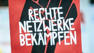 Was tun gegen rechte oder rassistische Bedrohungen? Foto: Markus Spiske / Unsplash